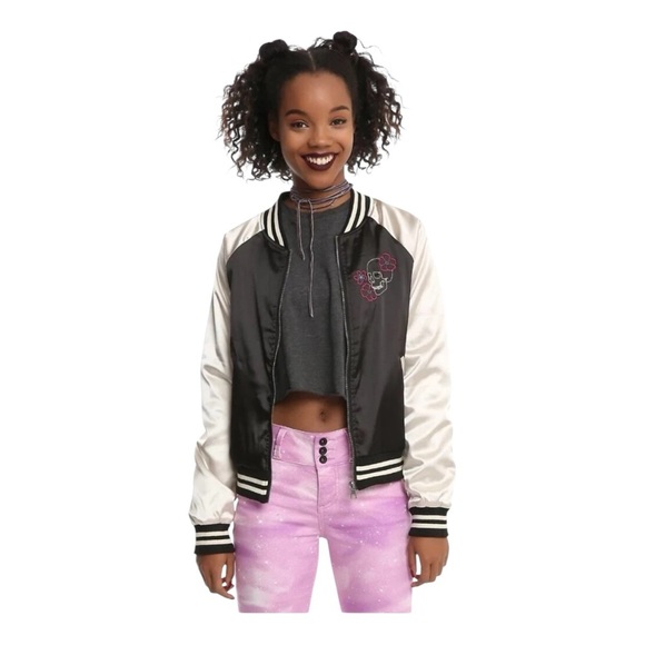 Hot Topic Jackets & Blazers - Hot Topic Embroidered Skull Satin Bomber Jacket - Black & Ivory